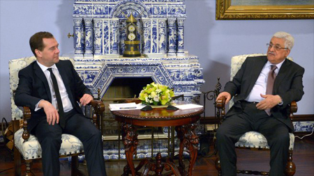 Mahmoud Abbas de visita oficial en Rusia